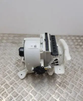 Mazda 6 Interior heater climate box assembly HB037KD45 HB021CHP9 GME6