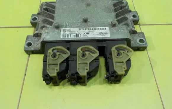 Ford B-MAX Engine control unit/module S180047048