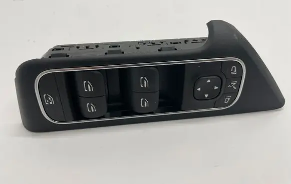 Mercedes-Benz GLA H247 Electric window control switch A1679059803