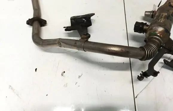 Peugeot 807 EGR valve line/pipe/hose
