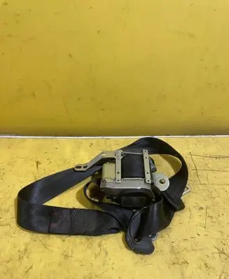 Seat Ibiza III (6L) Front seatbelt