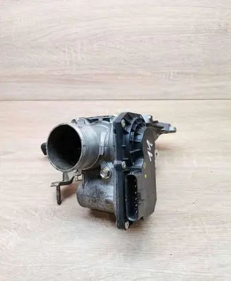 Toyota Yaris Throttle valve 261000N030 1A04