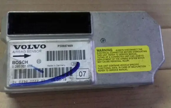 Volvo S60 Airbag control unit/module 0285001655 P30667469
