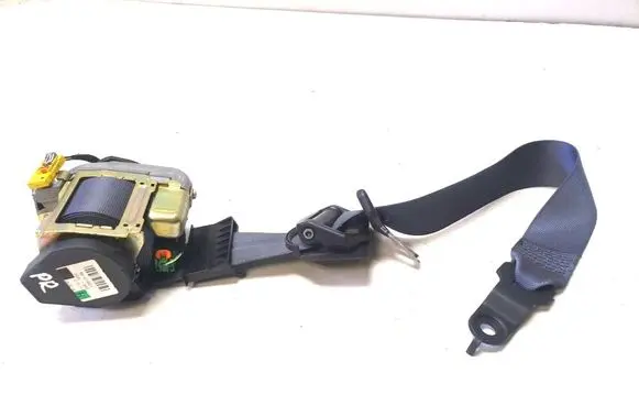 Mercedes-Benz E W211 Front seatbelt 561014601