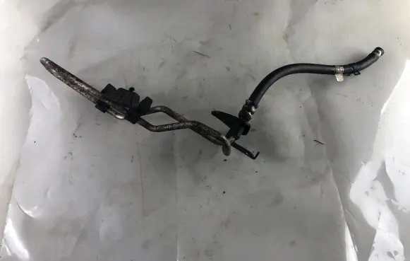 Chrysler Grand Voyager V Power steering hose/pipe/line