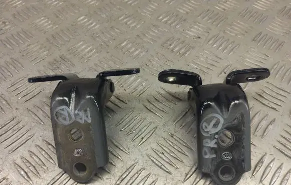 KIA Sportage Front door hinge set 