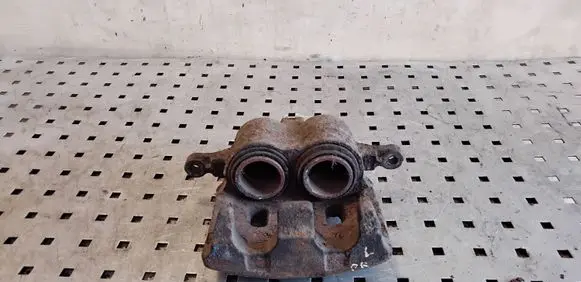 Nissan X-Trail T30 Front brake caliper