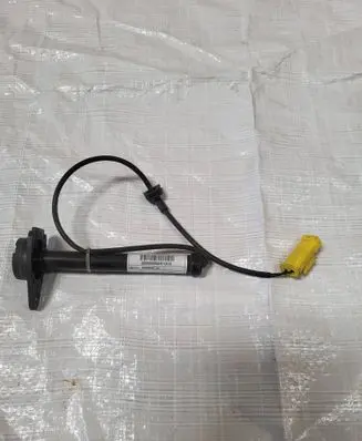 Mercedes-Benz C W205 Bonnet Pedestrian Airbag Actuator 2059060002811 2059060002