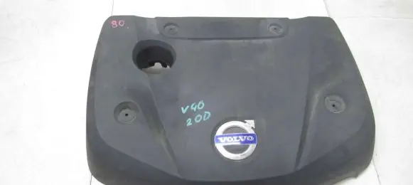 Volvo V40 Engine cover (trim) 31338076