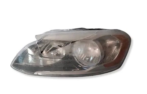 Volvo XC60 Headlight/headlamp 31358113 89907491 050713