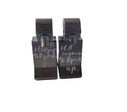 Porsche Cayenne (92A) Front door hinge set 8K0831402A