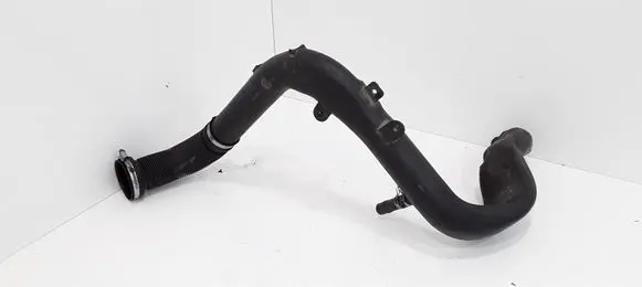 Opel Astra H Air intake duct part