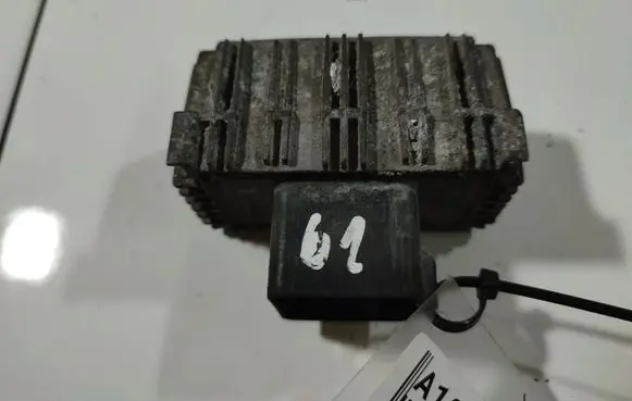 Opel Astra H Glow plug pre-heat relay 55354141