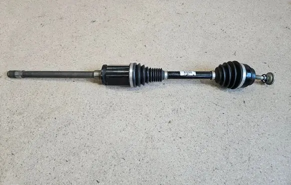 BMW M5 F90 Front driveshaft 8062094