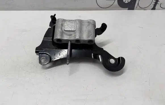 Lexus UX Engine mount bracket
