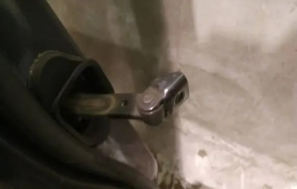 BMW 3 E90 E91 Rear door check strap stopper 