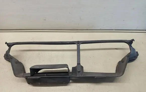 Volvo XC70 Intercooler air guide/duct channel 9190500 74622