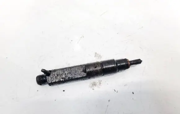 Audi A4 S4 B5 8D Fuel injector 028130201G