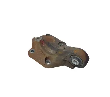 Volvo V70 Engine mount bracket 30787842