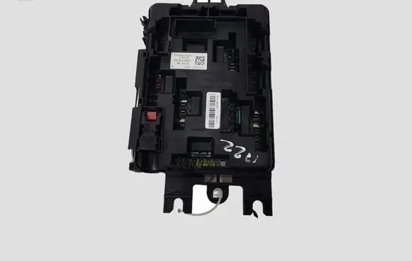 BMW 1 F20 F21 Fuse box set 926111003 6114V8 10688710