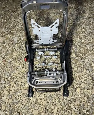 Toyota RAV 4 (XA50) Front driver seat 