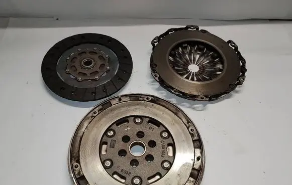 Peugeot 3008 II Clutch set kit 9813700880 C1051043 C1055445