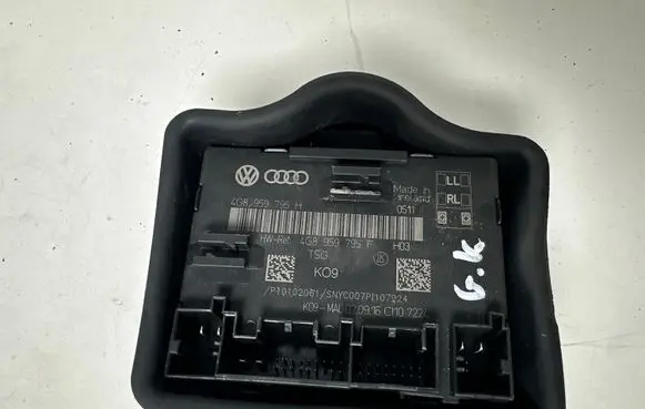 Audi A7 S7 4G Door control unit/module 4G8959795F