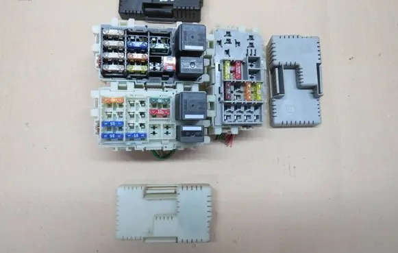 Ford S-MAX Fuse box set 6G9T14K131CB