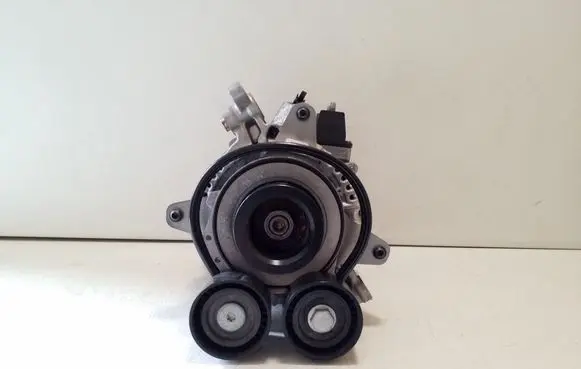 Volvo XC60 Generator/alternator 32406474 32137503