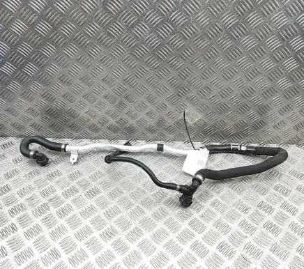 BMW X5 G05 Engine coolant pipe/hose 8598056 6992936