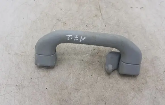 Lexus IS 220D-250-350 Rear interior roof grab handle NOCODE