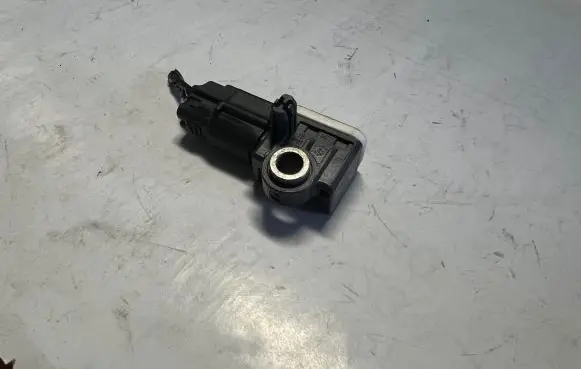 Ford Focus Airbag deployment crash/impact sensor F1ET14B345AA C83HA