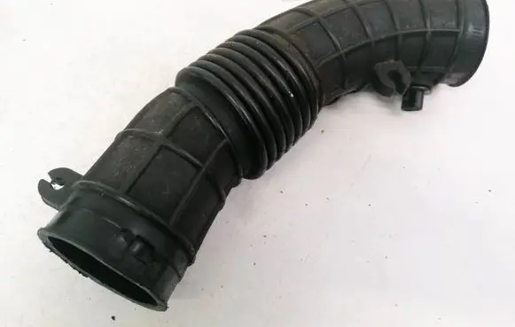 Volvo V40 Air intake hose/pipe