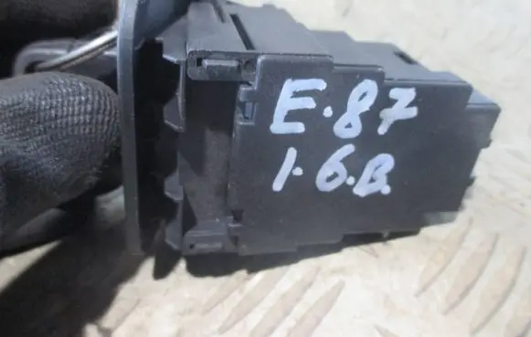 BMW 1 E81 E87 Ignition lock 10862510 6954717