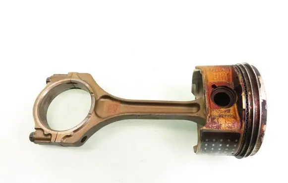 Honda Odyssey Piston with connecting rod R70A0