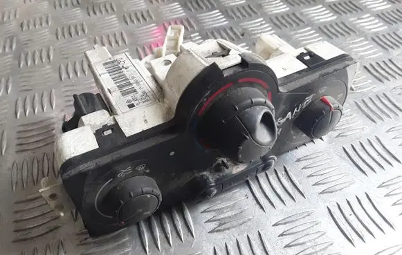 Renault Megane II Climate control unit 69420001