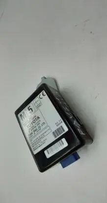 Toyota RAV 4 (XA40) Door control unit/module 8974042050
