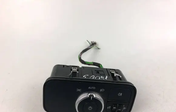 Mercedes-Benz Sprinter W907 W910 Light switch A9079053302