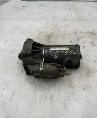 Peugeot 307 Starter motor D7R26
