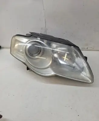 Volkswagen PASSAT B6 Headlight/headlamp 3C0941006J 1EL24701402