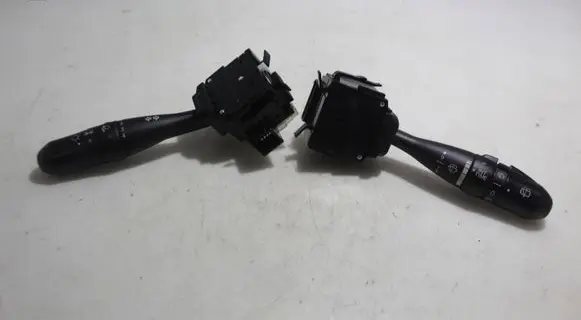 Mitsubishi Colt Light switch