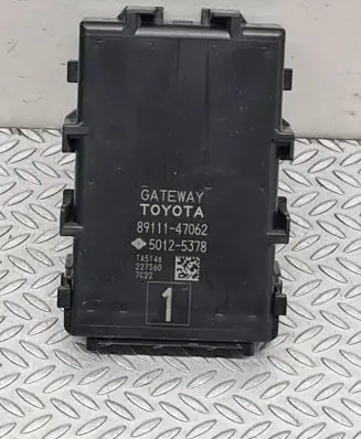 Toyota Prius (XW50) Gateway control module 8911147062 50125378