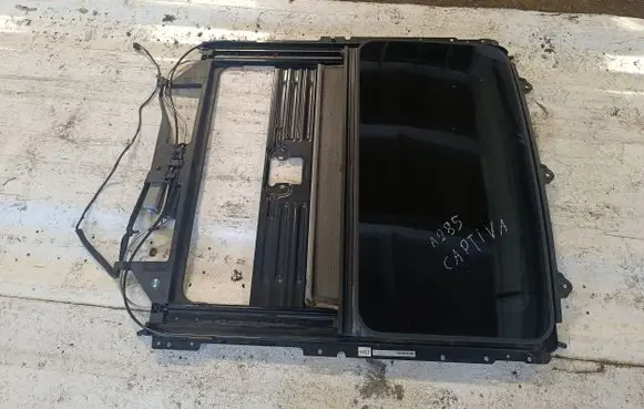 Chevrolet Captiva Sunroof set 50000475D 20940423 1C16A2507