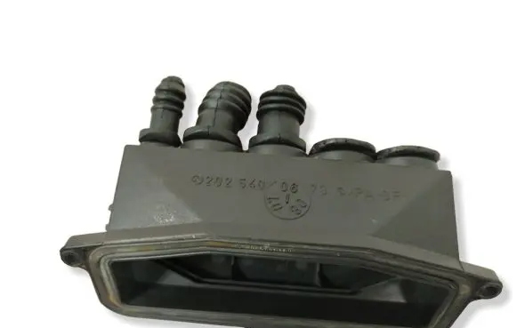 Mercedes-Benz C W202 Other exterior part 2025400382