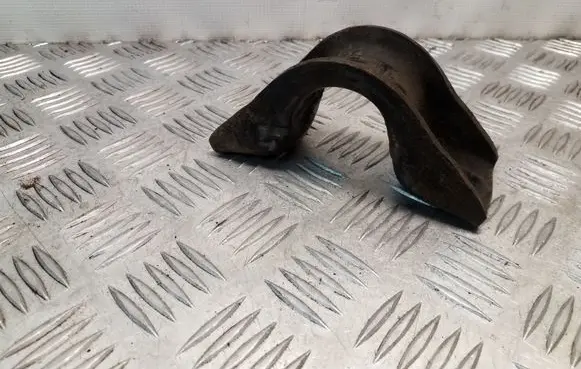 Jeep Grand Cherokee (WK) Sway bar bush bracket, front 