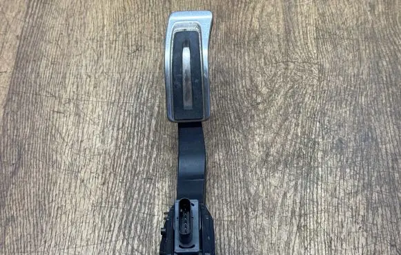 Audi Q5 SQ5 Accelerator throttle pedal 8W1723523A 6PV01164203