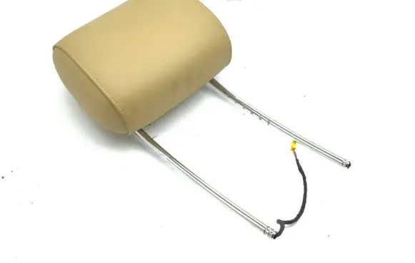 Mercedes-Benz ML W164 Front seat headrest 