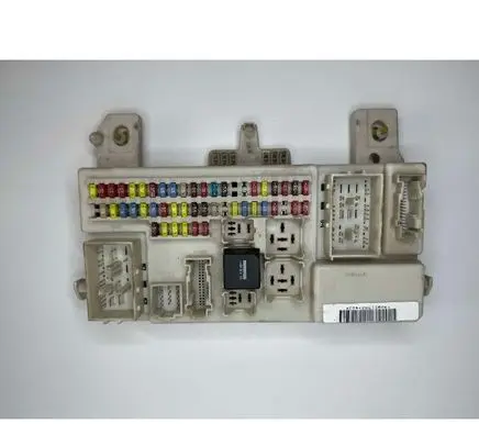 Ford Focus C-MAX Fuse module 3M5T14A073DG 00030700 519027403