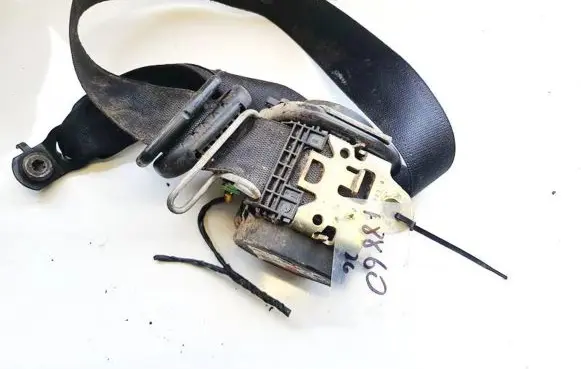 Fiat Punto (188) Front seatbelt g7143a071310