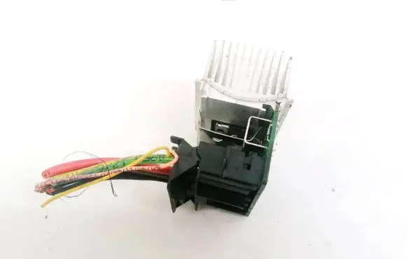 Citroen C3 Picasso Heater blower motor/fan resistor